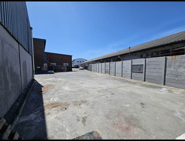 2,356M² WAREHOUSE TO LET IN EPPING INDUSTRIAL