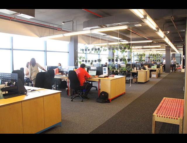 870M² OFFICE TO LET IN SEA POINT