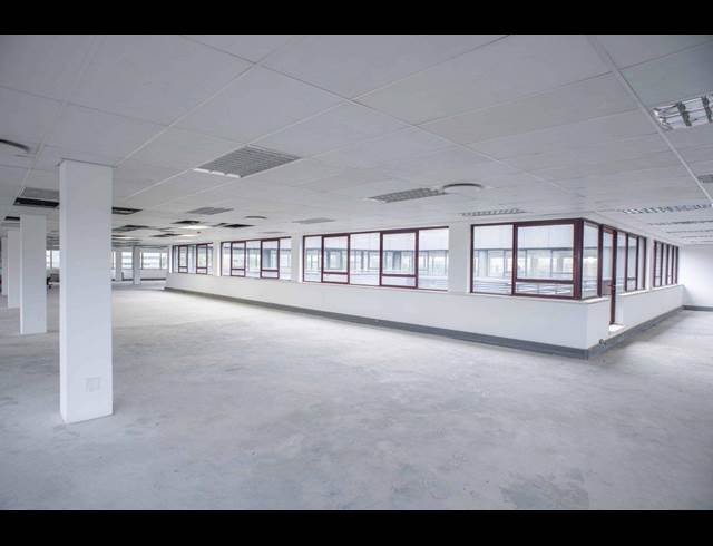 379M² BUSINESS CENTRE TO LET IN CENTURION CENTRAL