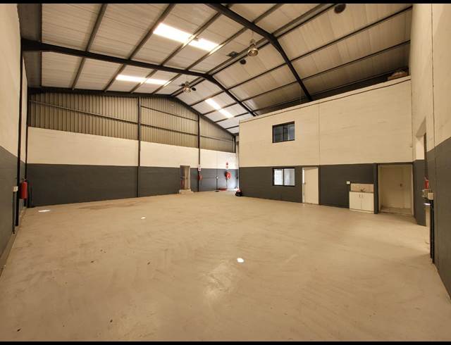 750M² WAREHOUSE TO LET IN KILLARNEY GARDENS
