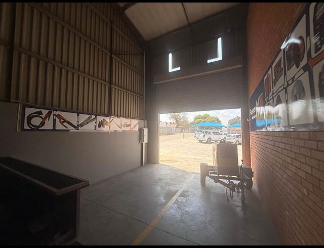 520M² WAREHOUSE TO LET IN BRAKPAN CENTRAL