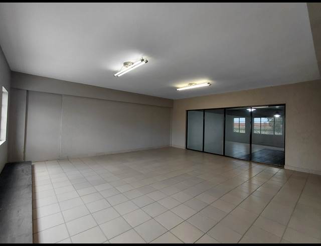 377M² WAREHOUSE TO LET IN POMONA