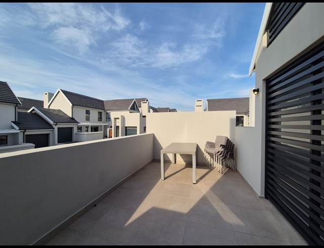 2 BEDROOM APARTMENT TO LET IN HARTLAND LIFESTYLE ESTATE