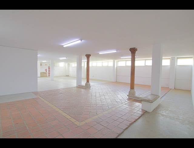 699M² WAREHOUSE TO LET IN KYA SANDS