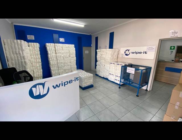 500M² WAREHOUSE TO LET IN HENNOPSPARK INDUSTRIAL