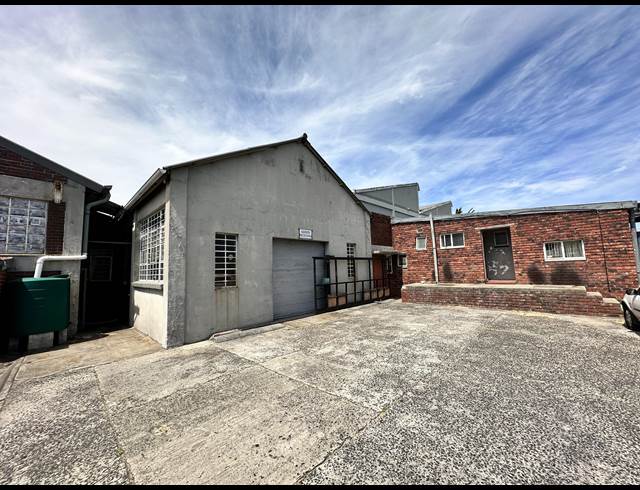 715M² WAREHOUSE TO LET IN OBSERVATORY