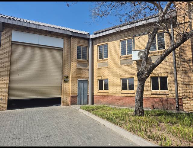 760M² WAREHOUSE TO LET IN LINBRO PARK