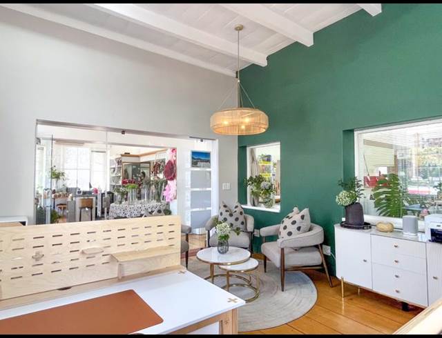 BUSINESS PROPERTY TO RENT IN PAARL