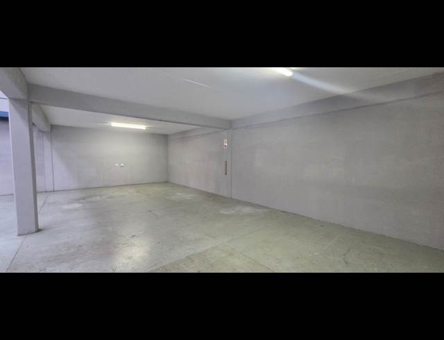 360M² WAREHOUSE TO LET IN RIVERSIDE PARK