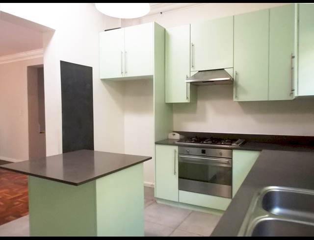 3 bed property to rent in OBSERVATORY