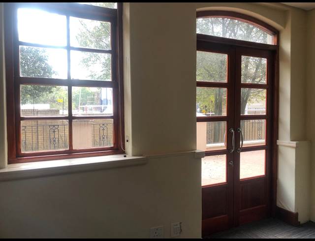 485M² OFFICE TO LET IN SANDTON CENTRAL