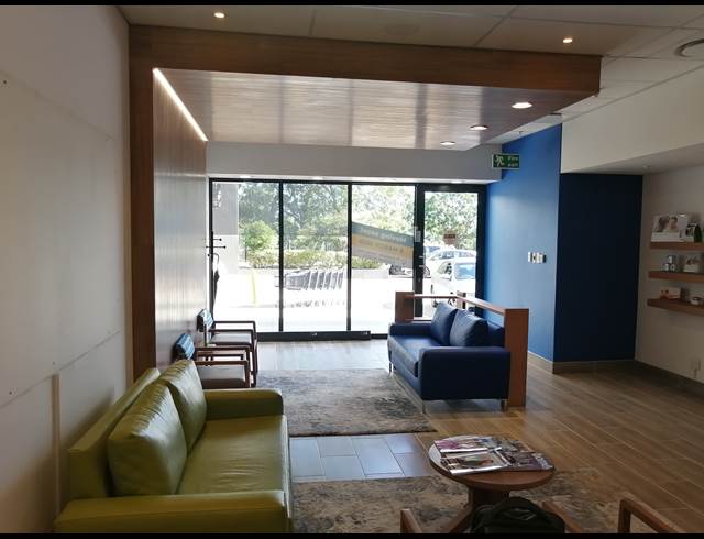 247M² OFFICE TO LET IN SUNNINGDALE