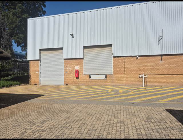 650M² WAREHOUSE TO LET IN MEADOWDALE