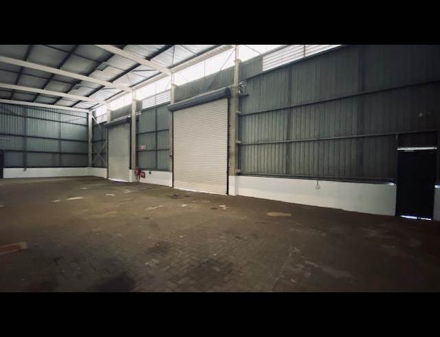949M² WAREHOUSE TO LET IN RIVERHORSE VALLEY