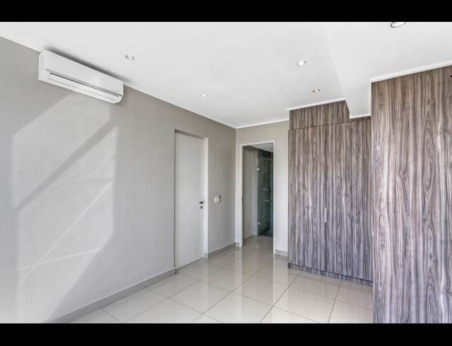 2 BEDROOM APARTMENT TO LET IN SANDTON CENTRAL
