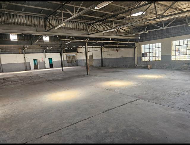 648M² WAREHOUSE TO LET IN SPRINGS CENTRAL