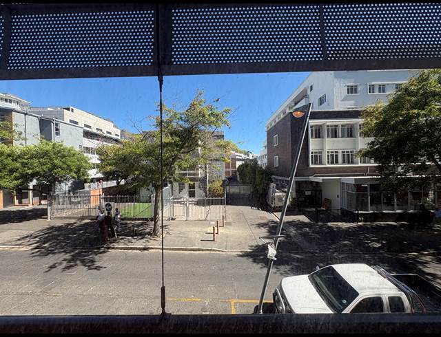 1,344M² OFFICE TO LET IN CLAREMONT