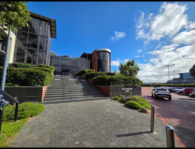 1,048M² OFFICE TO LET IN OBSERVATORY