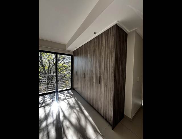 2 BEDROOM APARTMENT TO LET IN PARKMORE