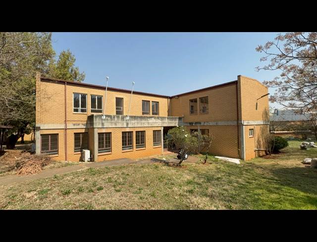 650M² OFFICE TO LET IN SELBY