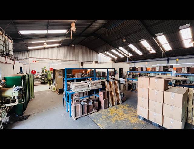514M² WAREHOUSE TO LET IN CHAMDOR