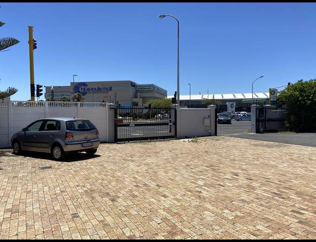 85M² OFFICE TO LET IN TOKAI