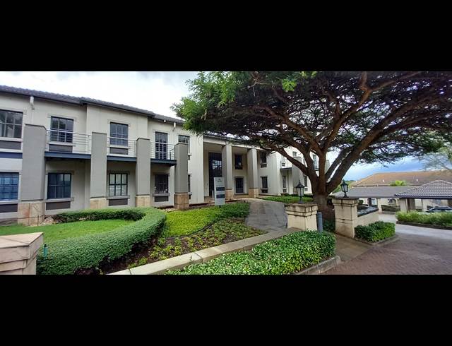 249M² OFFICE TO LET IN BRYANSTON
