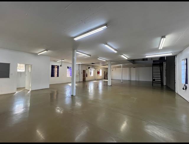 415M² WAREHOUSE TO LET IN HENNOPSPARK