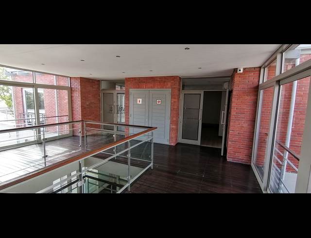 215M² OFFICE TO LET IN DURBANVILLE CENTRAL
