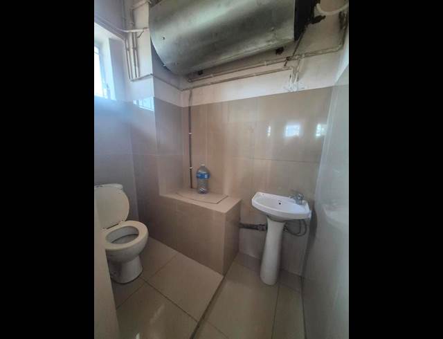 5 BEDROOM PROPERTY TO RENT IN OVERPORT