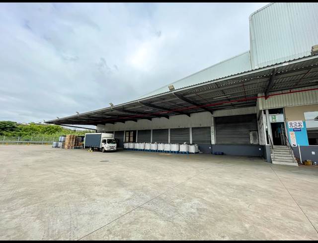 4,300M² WAREHOUSE TO LET IN RIVERHORSE VALLEY