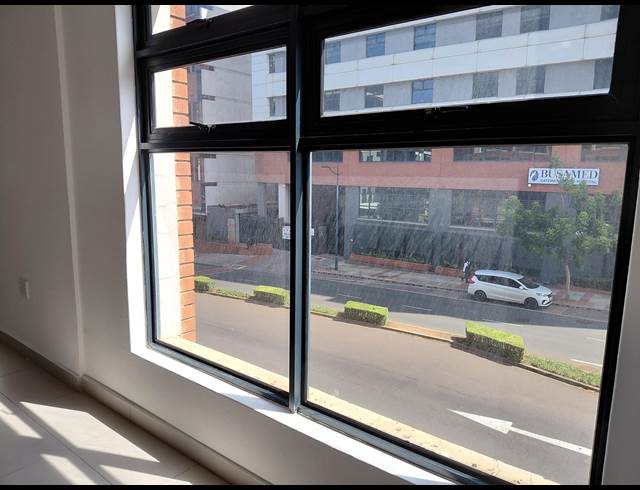 80M² OFFICE TO LET IN UMHLANGA CENTRAL