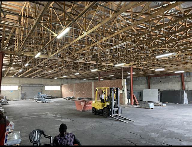 1,200M² WAREHOUSE TO LET IN KORSTEN