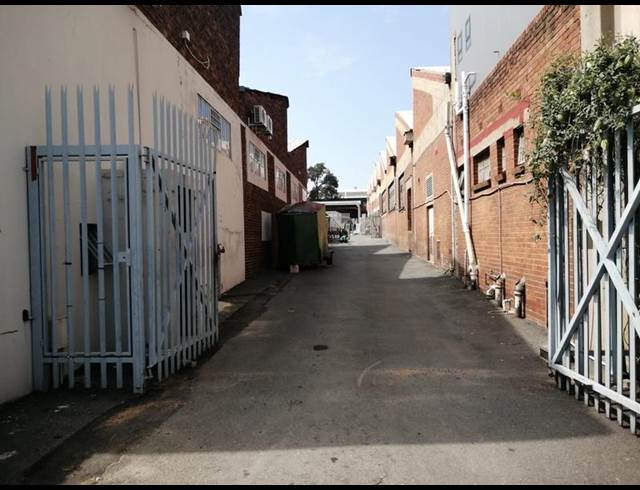 INDUSTRIAL PROPERTY TO RENT IN STEELEDALE