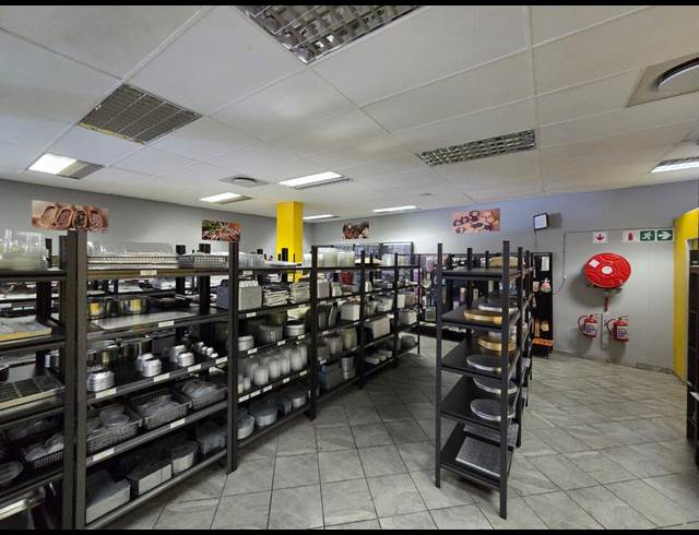 165M² OFFICE TO LET IN MONTANA