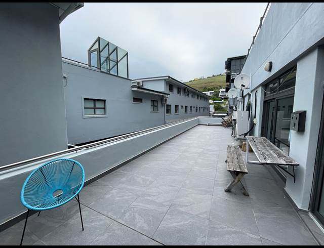 415M² OFFICE TO LET IN GREEN POINT