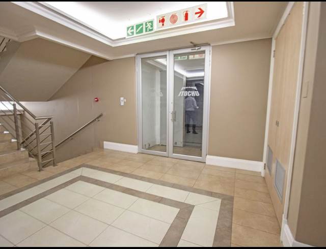 510M² OFFICE TO LET IN FOURWAYS
