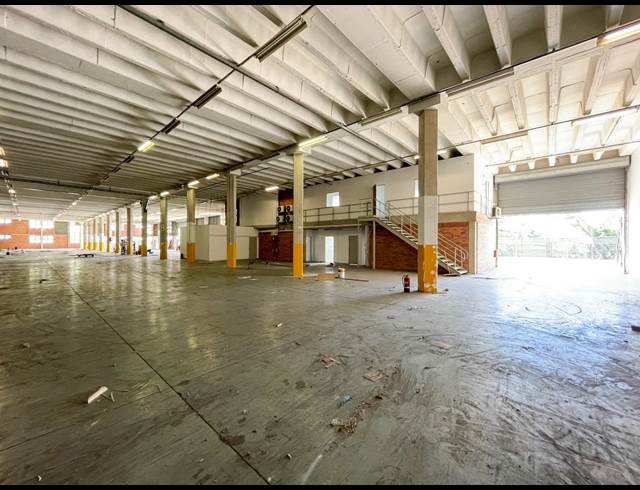 1,522M² WAREHOUSE TO LET IN WESTMEAD
