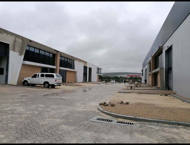616M² WAREHOUSE TO LET IN STIKLAND INDUSTRIAL