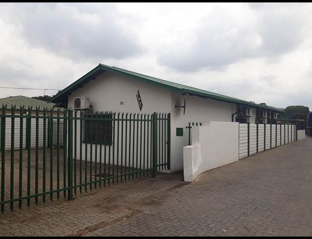 180M² OFFICE TO LET IN CAPITAL PARK