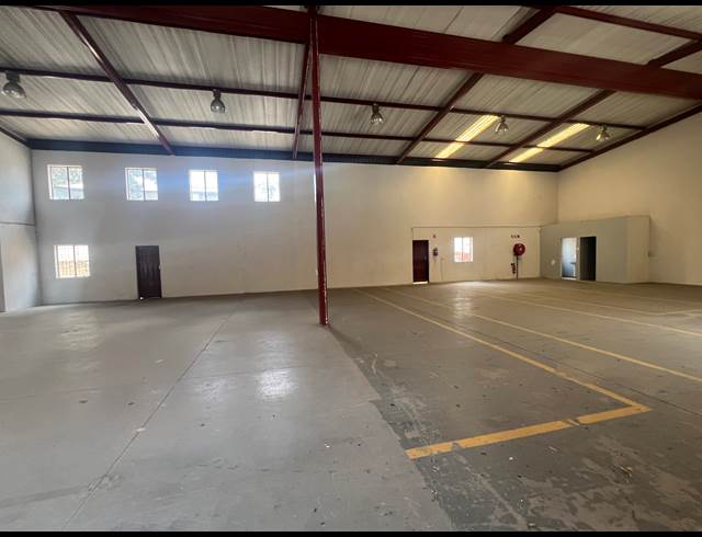 504M² WAREHOUSE TO LET IN KYA SANDS