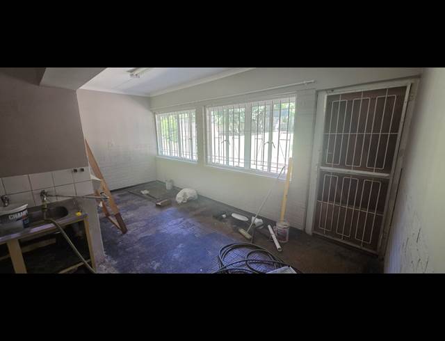 171M² OFFICE TO LET IN NELSPRUIT EXT 1