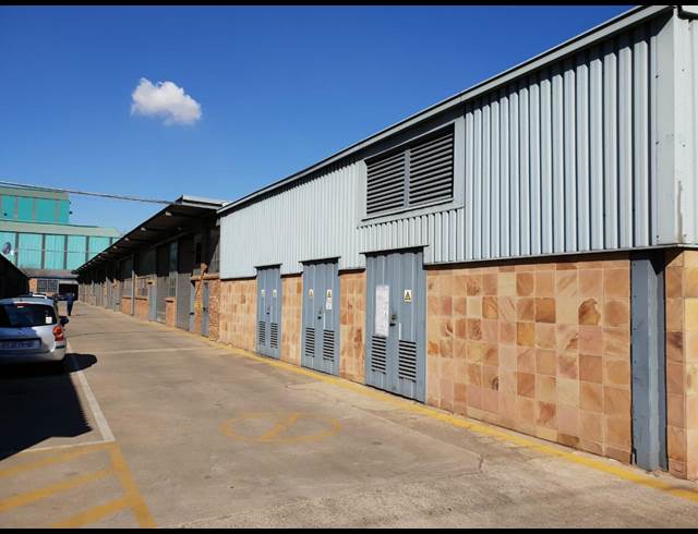 360M² WAREHOUSE TO LET IN ISANDO