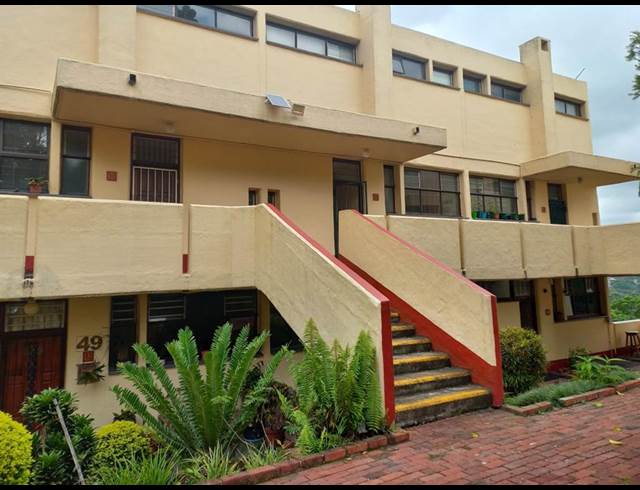 2 bed property to rent in PARADISE VALLEY