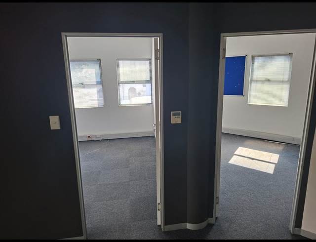 143M² OFFICE TO LET IN SONHEUWEL