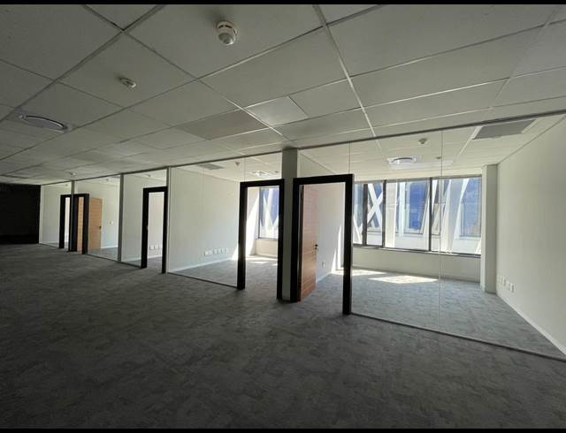 412M² OFFICE TO LET IN BRYANSTON