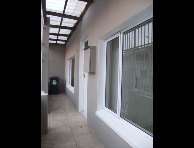 2 bed property to rent in OBSERVATORY