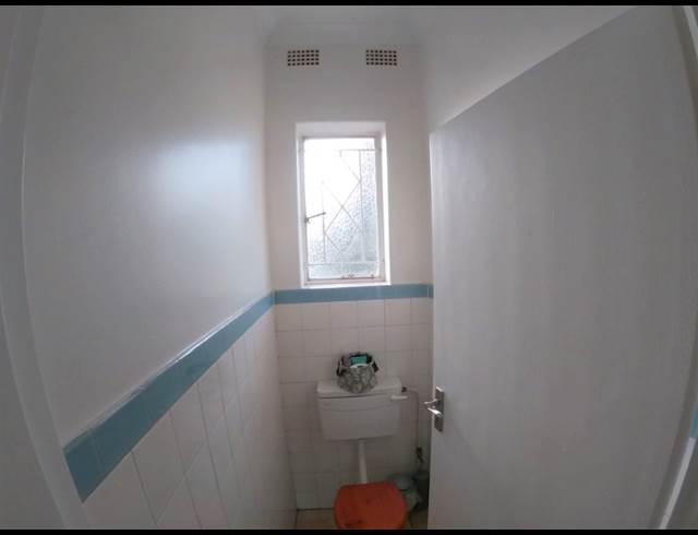 1 bed property to rent in PARKTOWN NORTH