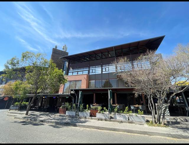 308.50M² OFFICE TO LET IN PARKHURST