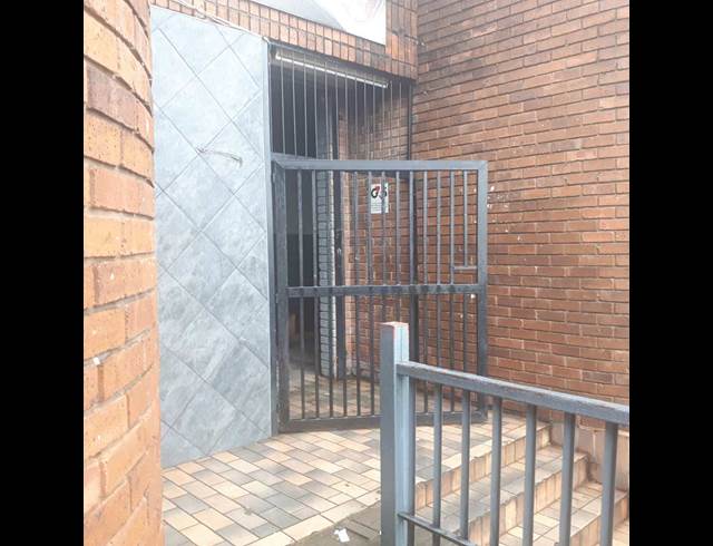 100M² RETAIL TO LET IN WHITE RIVER CENTRAL